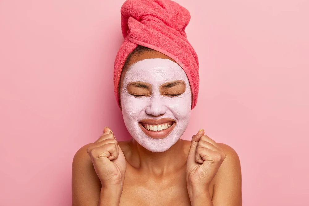 centella-tonerde-stick-maske,die lösung gegen mitesser bei Glanzhaut.com - by freepik